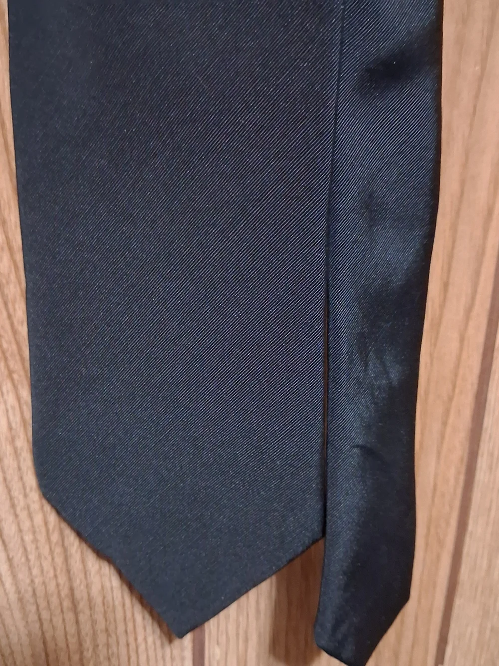 Vtg Wool/Silk Blend Tie Irish Blend Black High Quality XMI Platinum Dressy